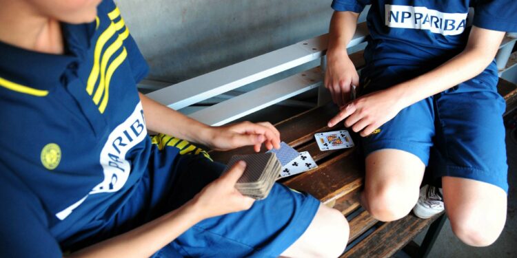 Le bridge scolaire à l’affiche à Aix-en-Provence