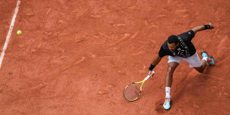 Roland-Garros : Tsonga tire sa révérence