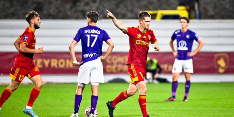 Football : Rodez rêve toujours de maintien