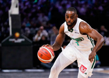 Basket : L’Élan Béarnais fait le job