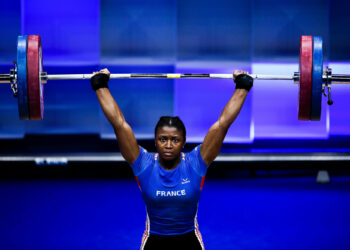 Haltérophilie : Dora Tchakounte sur le toit de l’Europe