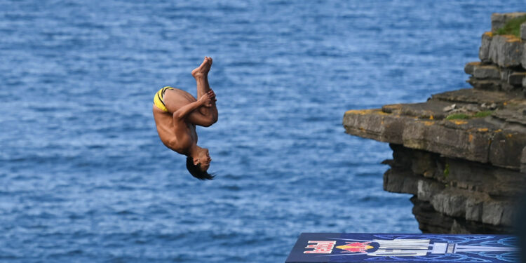 Le Red Bull Cliff Diving prend ses quartiers à Paris