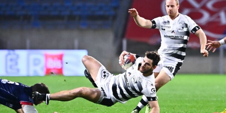 Rugby : Le RC Vannes s’engage auprès des clubs amateurs