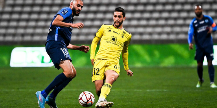 Football : Le Pau FC entame son renouveau