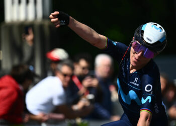 Tour de France Femmes : Annemiek Van Vleuten à fond les Ballons