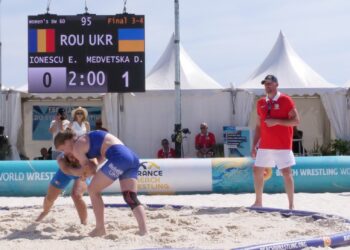 Beach Wrestling – Didier Brisot : « Une discipline en développement »
