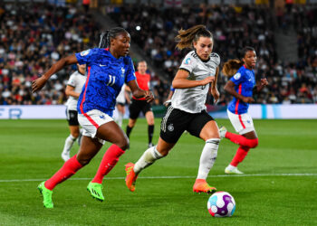 Football : Cruelle défaite pour les Bleues