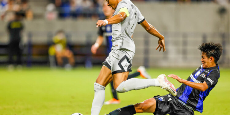 Football : Le PSG reçu 3 sur 3 au Japon