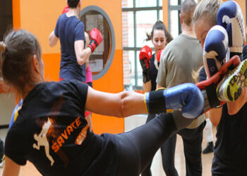 Savate : A Paris XV, la boxe française comme connexion à son corps