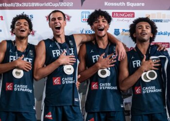 Basket 3×3 : Les Bleuets sur le toit du monde !