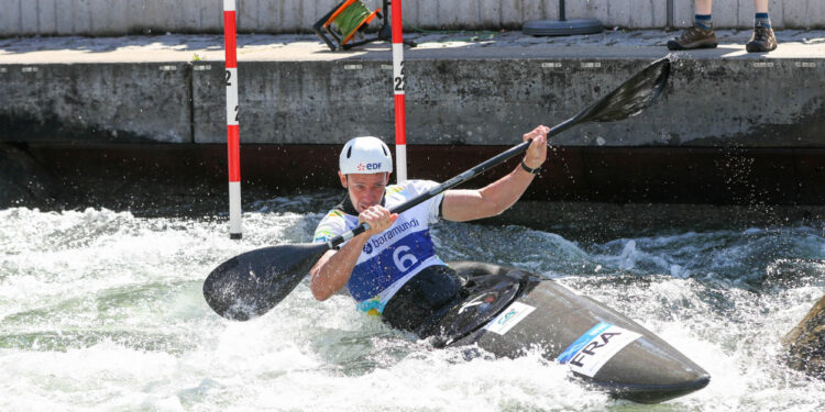 Canoë-Kayak : Les Bleu(e)s slaloment à Pau