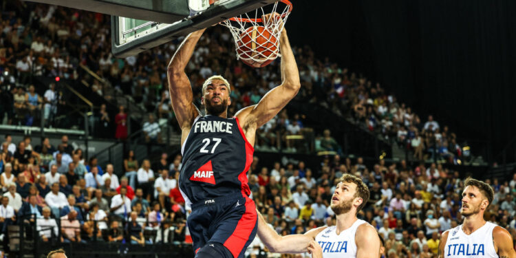 Basket : La France surclasse l’Italie