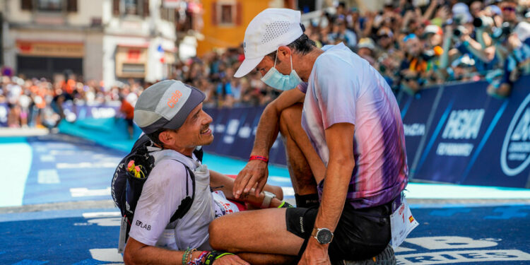Trail : Killian Jornet dompte un UTMB record, Blanchard 2e