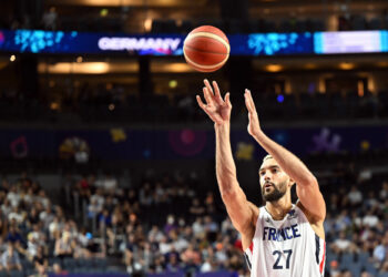 Basket : Les Bleus face au test bosnien