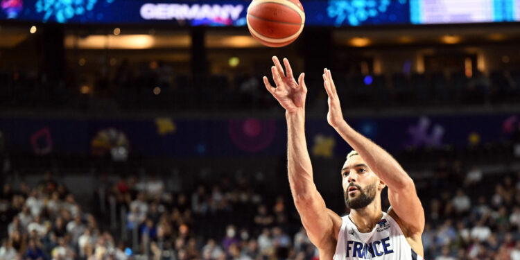 Basket : Les Bleus face au test bosnien