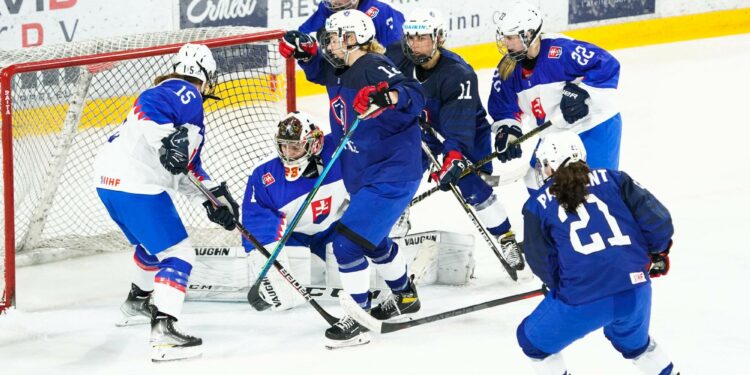 Hockey sur glace : Les Bleues fixées en vue du Mondial