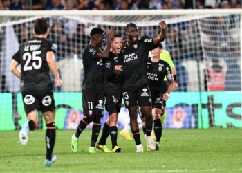 Football : Le FC Lorient à la table du PSG et de l’OM