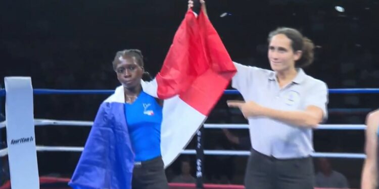 Savate Europe 2022 : Chloé Nandi voit triple