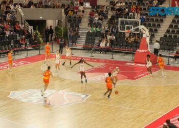 Les féminines du SCBVG ont inauguré l’Arena à Saint-Chamond