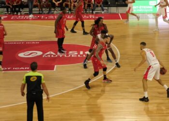 Première à l’Arena pour le Saint-Chamond Basket