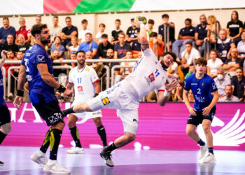 Handball : La France reçue deux sur deux