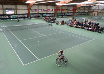 Le Paratennis monte au filet dans le Loiret