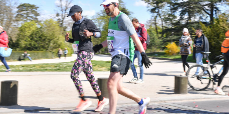 Running : Les Bacchantes Paris dans la bonne humeur