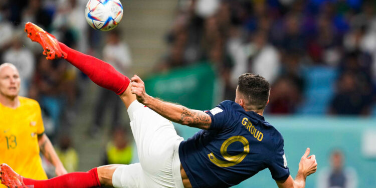 Football : Les Bleus en quête de qualification