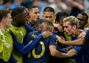 Football : Les Bleus présents sur la Place de la Concorde ce lundi
