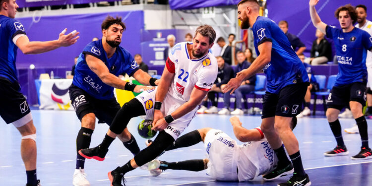 Handball : Les Bleus reprennent la préparation à Créteil