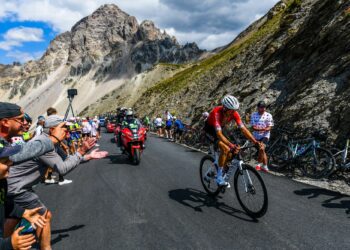 Cyclisme : Cinq équipes françaises au départ du Tour de France