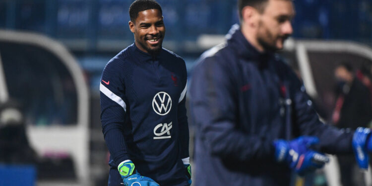 Football : Qui pour prendre la suite d’Hugo Lloris ?