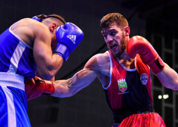 Boxe : Billal Bennama costaud d’entrée