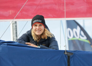Voile : Clarisse Crémer reste à quai, quelle issue possible ?