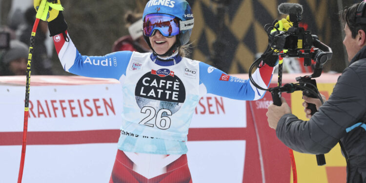 Ski alpin : Premier podium surprise pour Laura Gauché