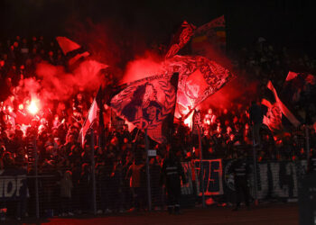 Football : Les supporters de Bordeaux s’enflamment