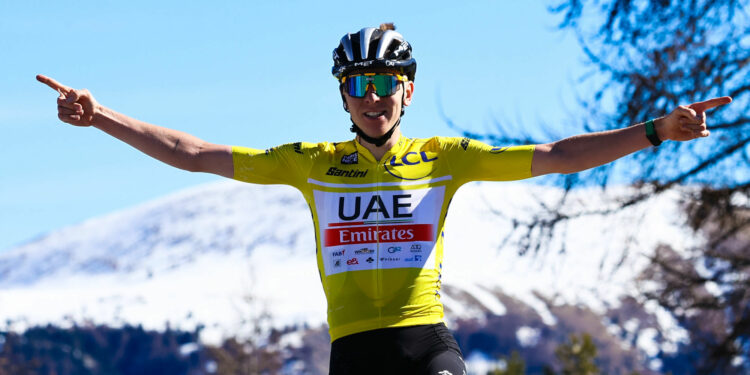 Paris-Nice : Tadej Pogacar seul au monde