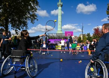 Paris 2024 : Top départ pour les 45 000 volontaires