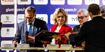 Lazreg Benelhadj : « La Région, premier soutien de la natation en Île-de-France »