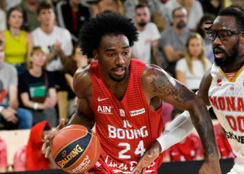 Basket : La JL Bourg, redescendue de son nuage