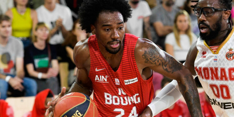 Basket : La JL Bourg, redescendue de son nuage