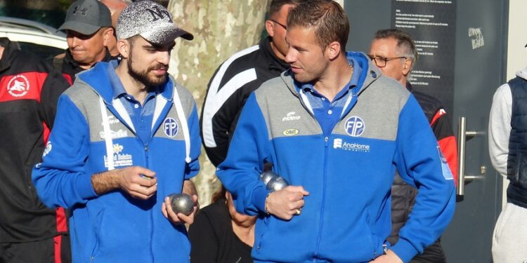 Pétanque : Un triplé pour un grand Dylan Rocher
