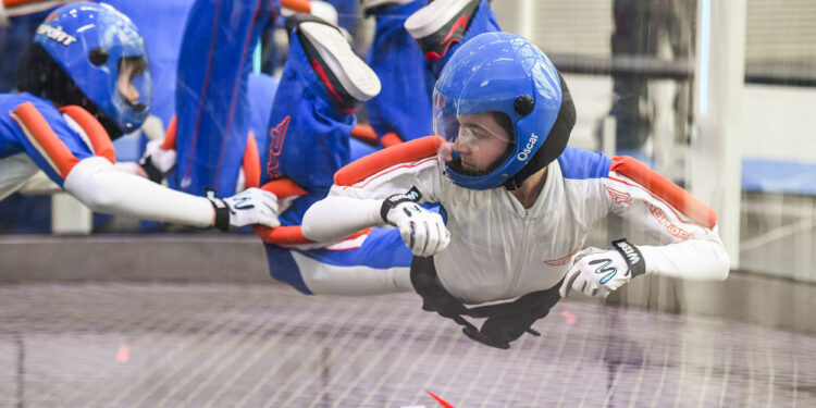 Parachutisme : Compétition de haut vol à Lille