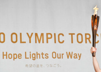 Paris 2024 : Chartres a craqué pour la flamme olympique