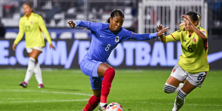Football : Objectif deux sur deux pour les Bleues