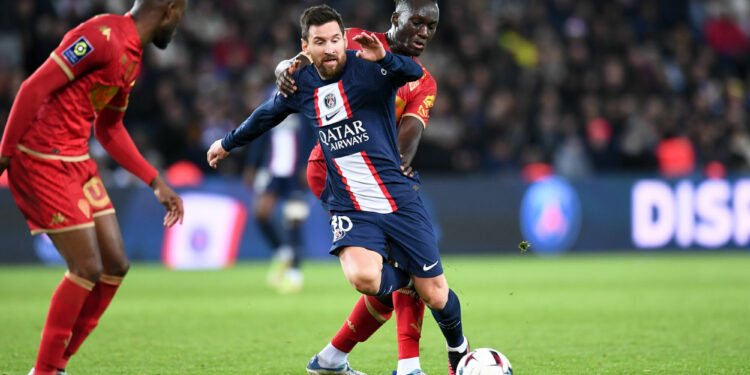 Football : Le PSG en mission à Angers