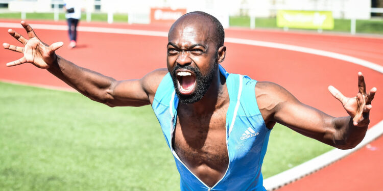 Clavel Kayitare : « J’ai su me relever et courir »