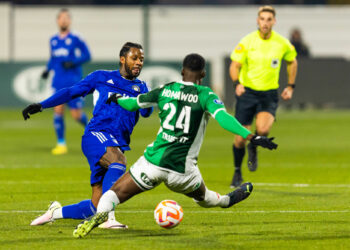 Football : Derby bouillant entre Versailles et le Red Star