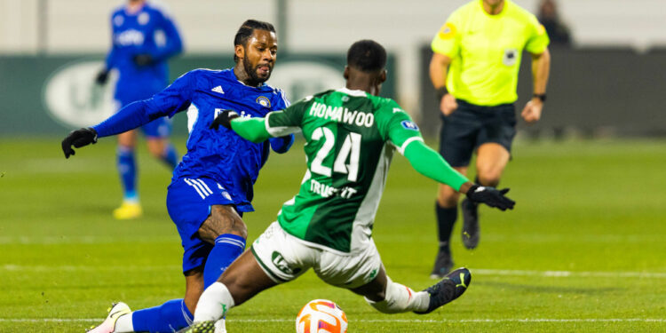Football : Derby bouillant entre Versailles et le Red Star