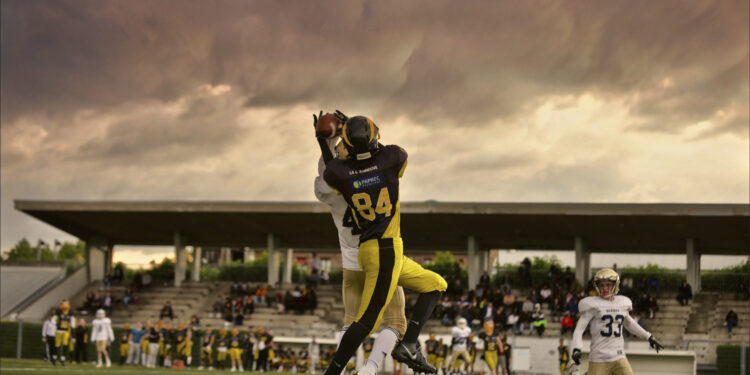 EN DIRECT – Foot US : La Courneuve / Perpignan